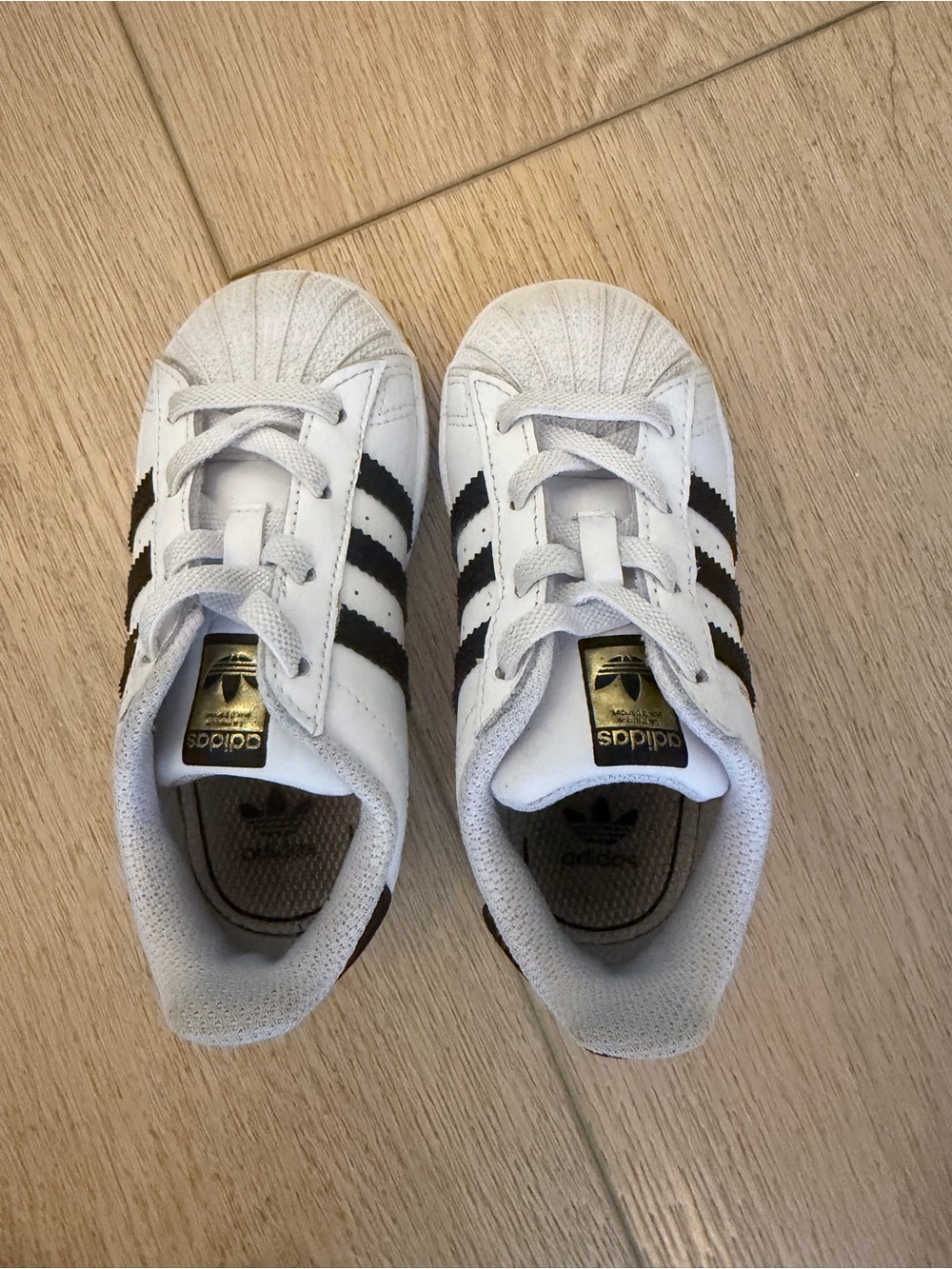 Adidas Originals Kids Toddler 7 White & Black Superstar Sneakers